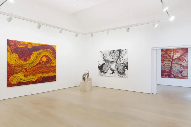 Installation view ‘Minyma Kungkaralpa ngulu wirtjapakanu’