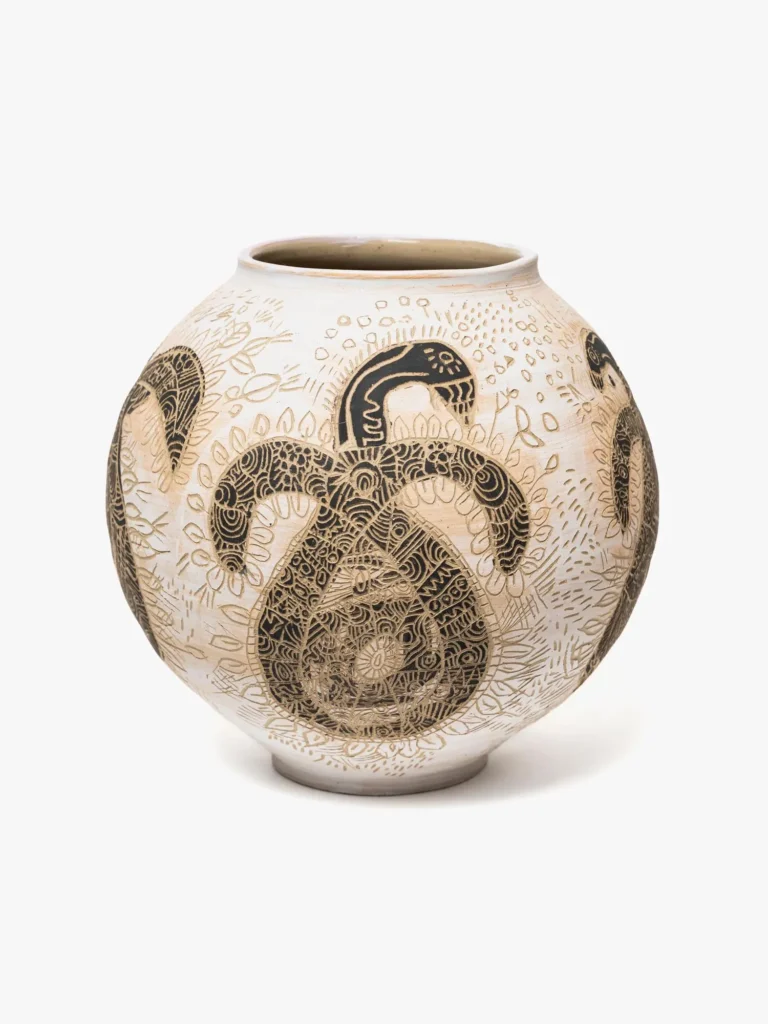 Walawuru Tjukurpa (398-25)