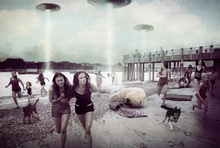 Invasion (beach grubs)
