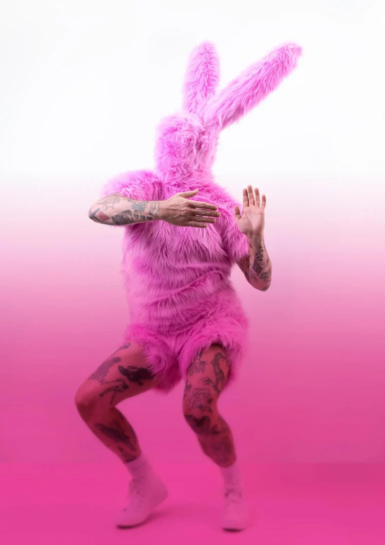 Hat trick (magenta)