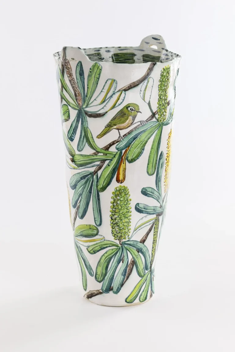 Integrifolia banksia and silver eye