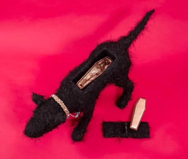 Black Dog – the jewel in the wound