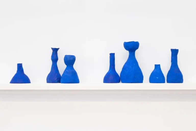 Accumulating blue